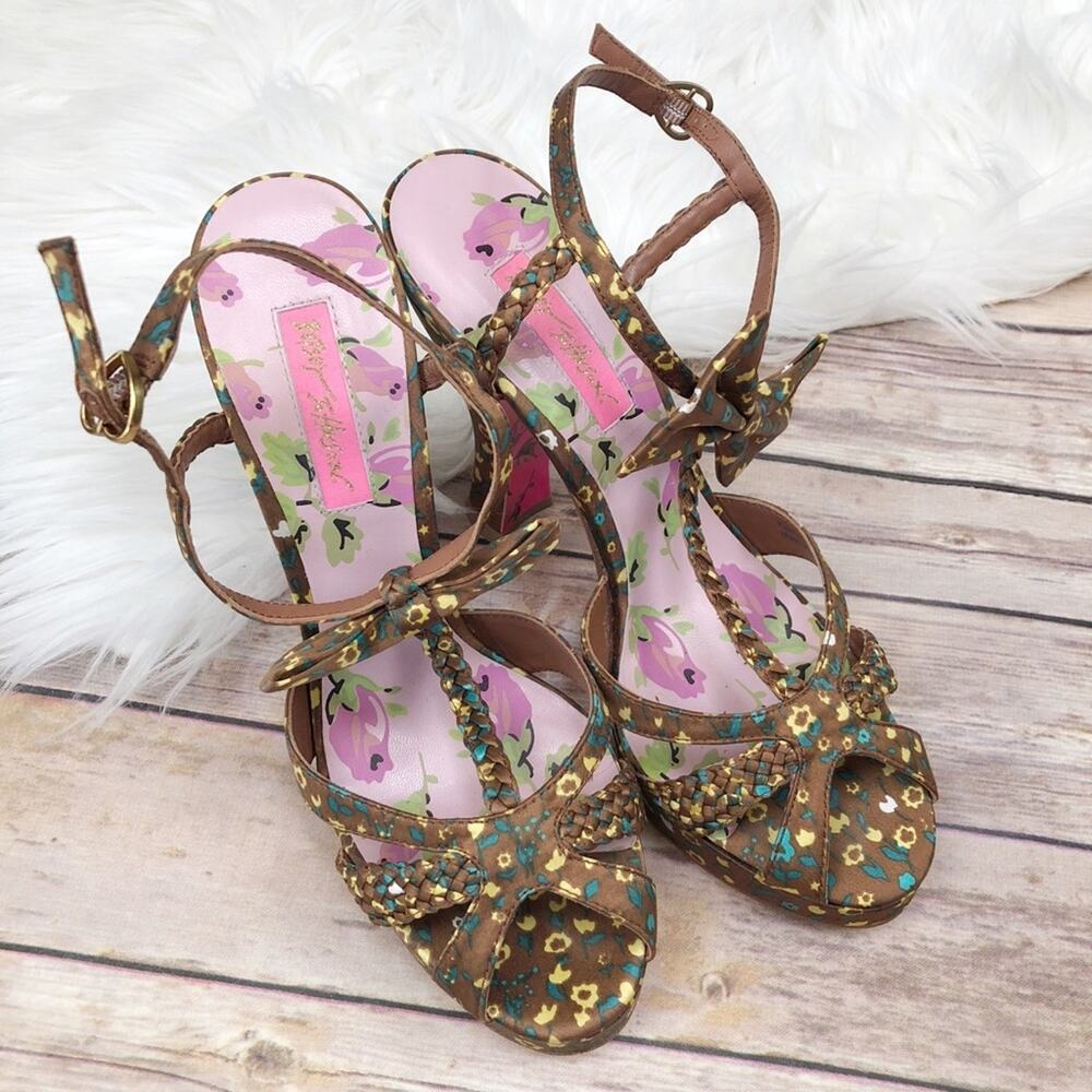 🆕 Betsey Johnson Y2K Floral Print High Heeled Platform Ankle Strap Sandal Sz 8 - Picture 2 of 4